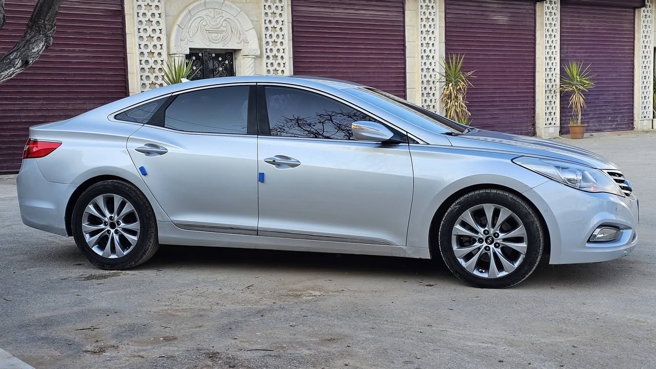 هيونداي ازيرا 2012 - صورة 3