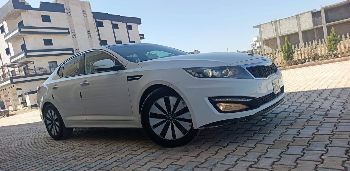 كيا اوبتما K5 2012 - صورة 2