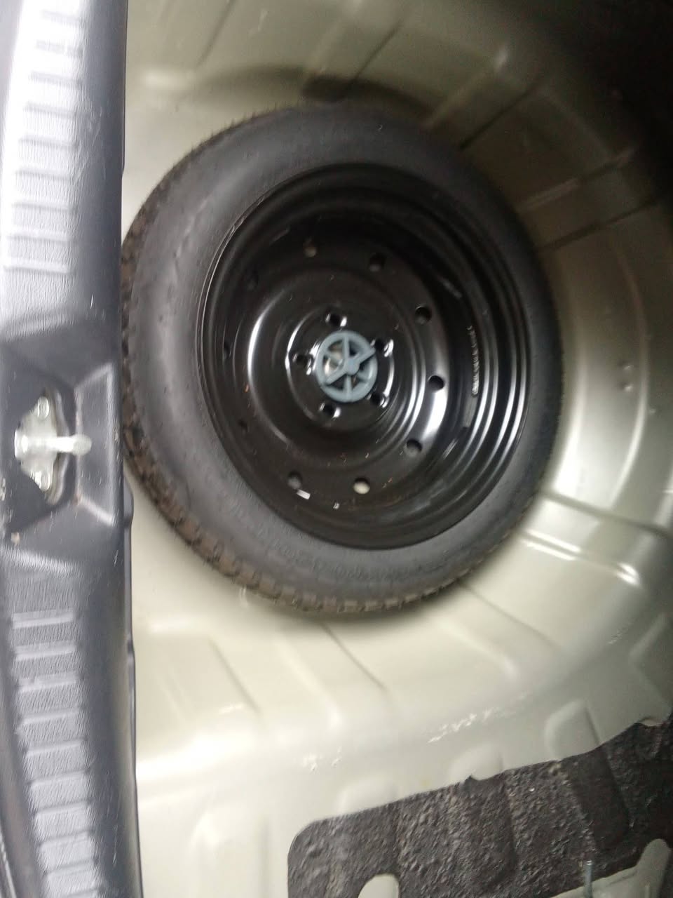 كيا K5 2011 - صورة 1