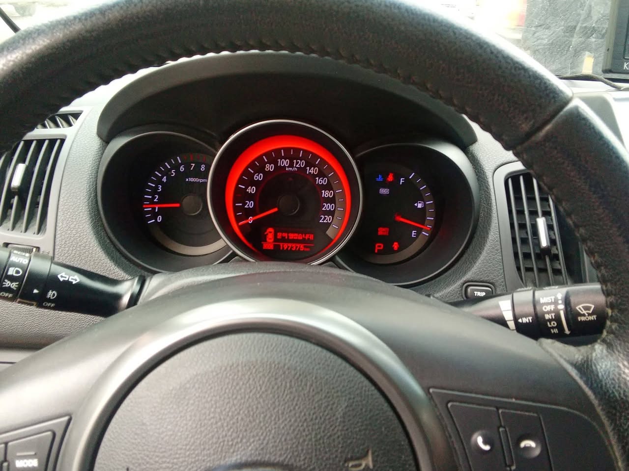 كيا K5 2011 - صورة 2