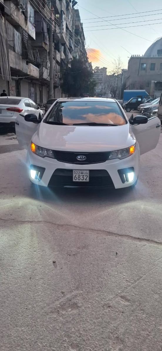 كيا فورتي كوبيا 2011 - صورة 2