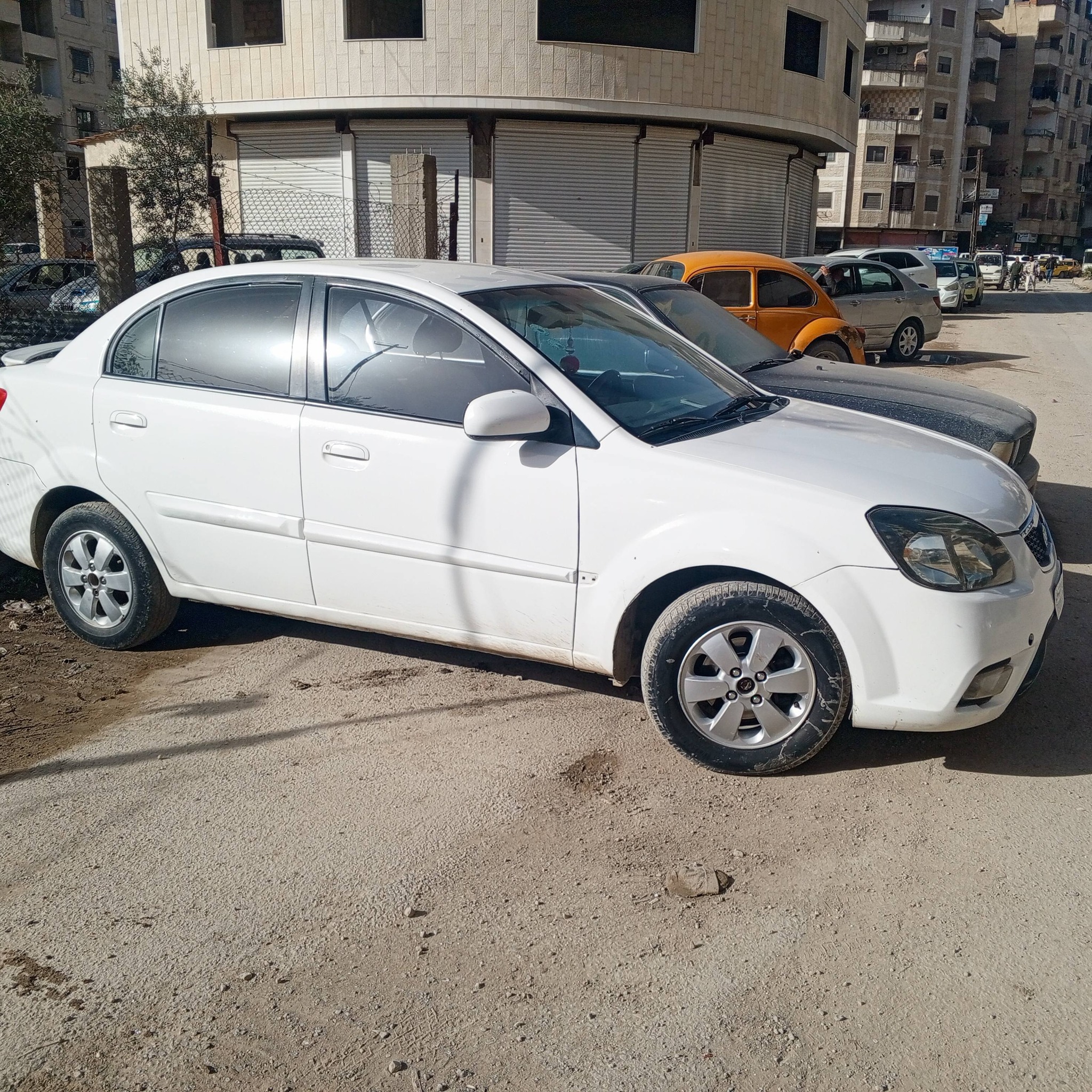 كيا ريو 2010 - صورة 2