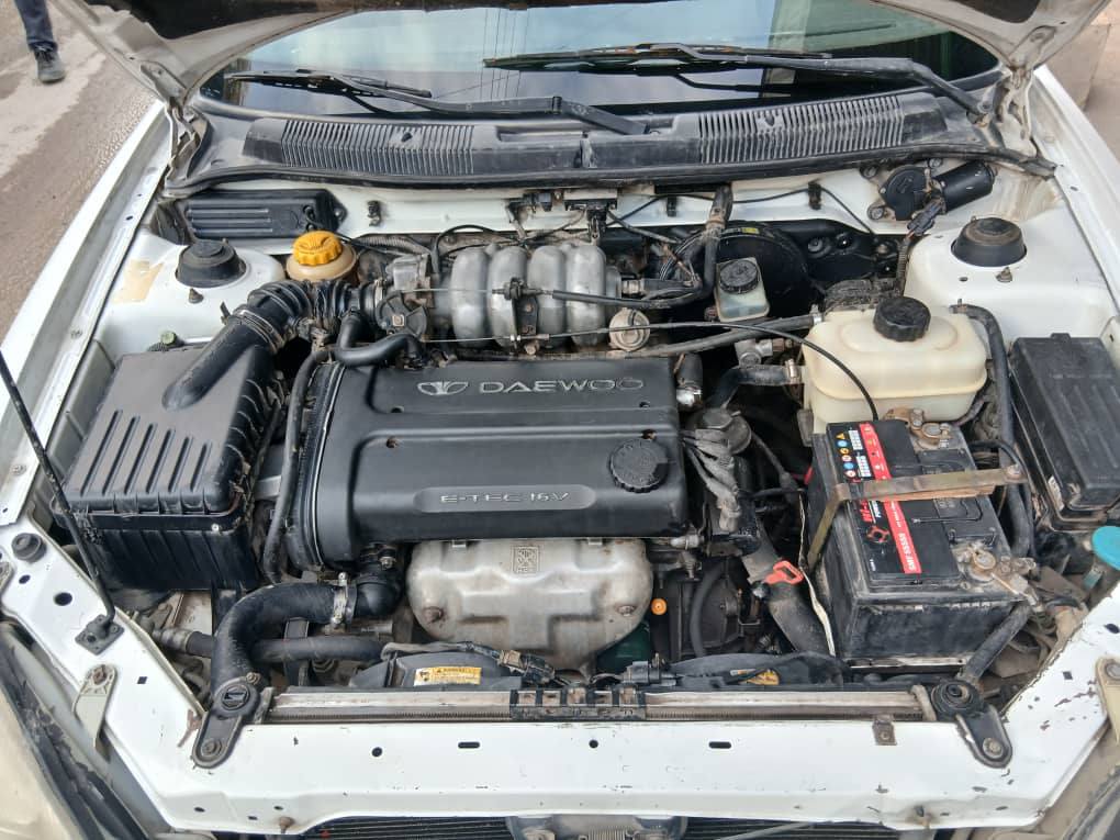 Daewoo Nubira 2000 - صورة 4