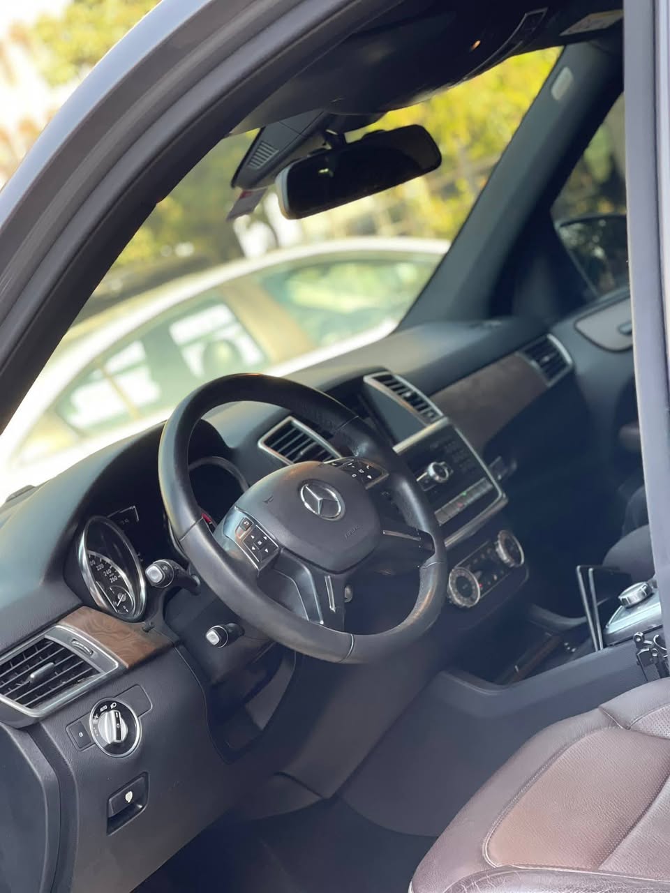 مرسيدس ML400 2015 - صورة 5