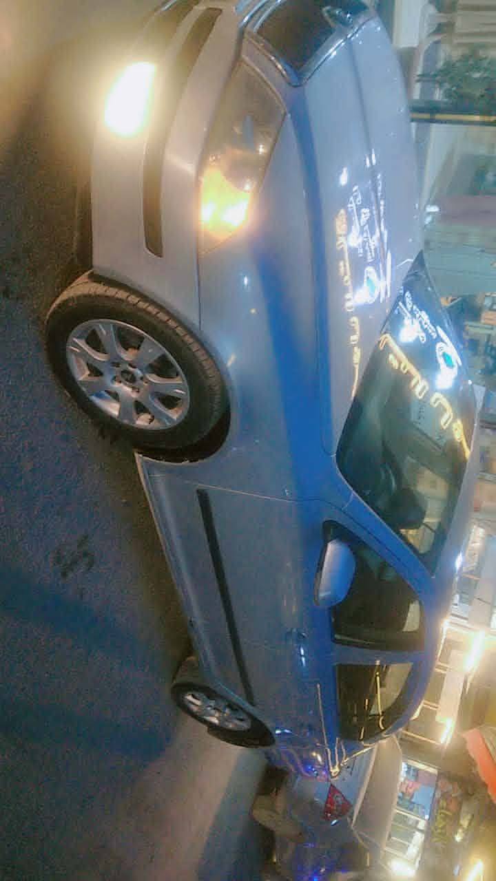 سكودا اوكتافيا 2005 - صورة 4