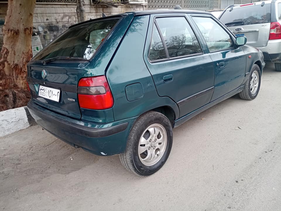 سكودا فيليسيا 2001 - صورة 4