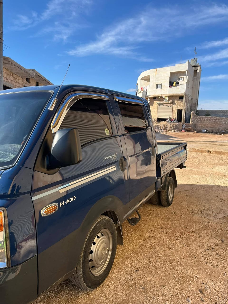 بورتر 126 2010 - صورة 3