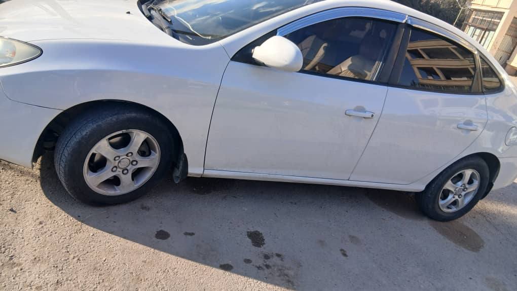 هيونداي افانتي 2008 - صورة 2