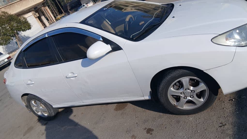 هيونداي افانتي 2008 - صورة 3