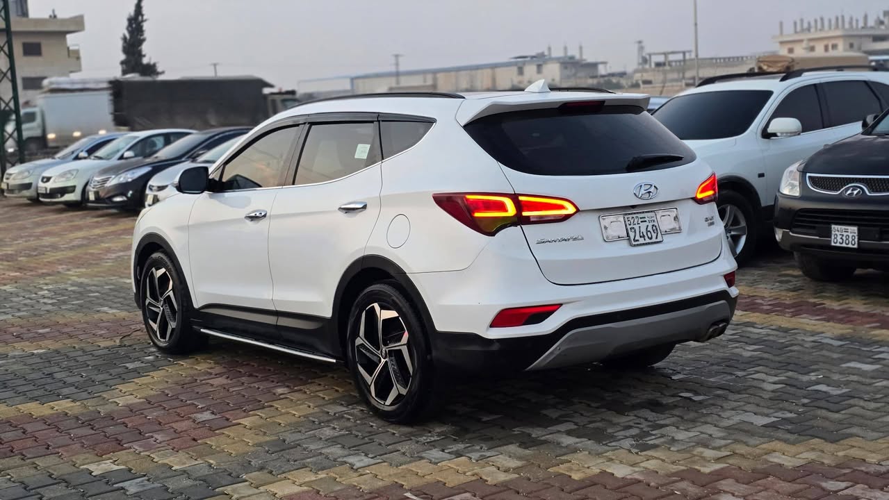 هيونداي سانتافي 2016 - صورة 2