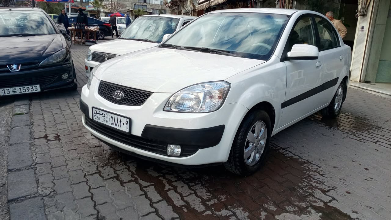 كيا ريو 2010 - صورة 3