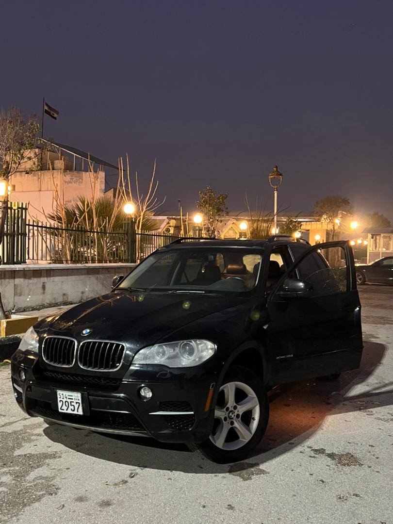 BMW X5 2012 - صورة 2