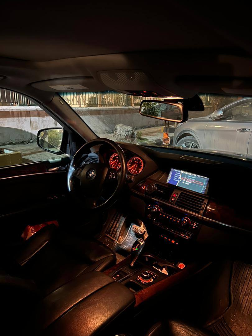 BMW X5 2012 - صورة 5