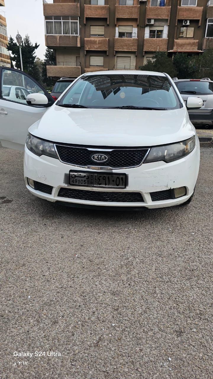 كيا فورتي 2010 - صورة 1