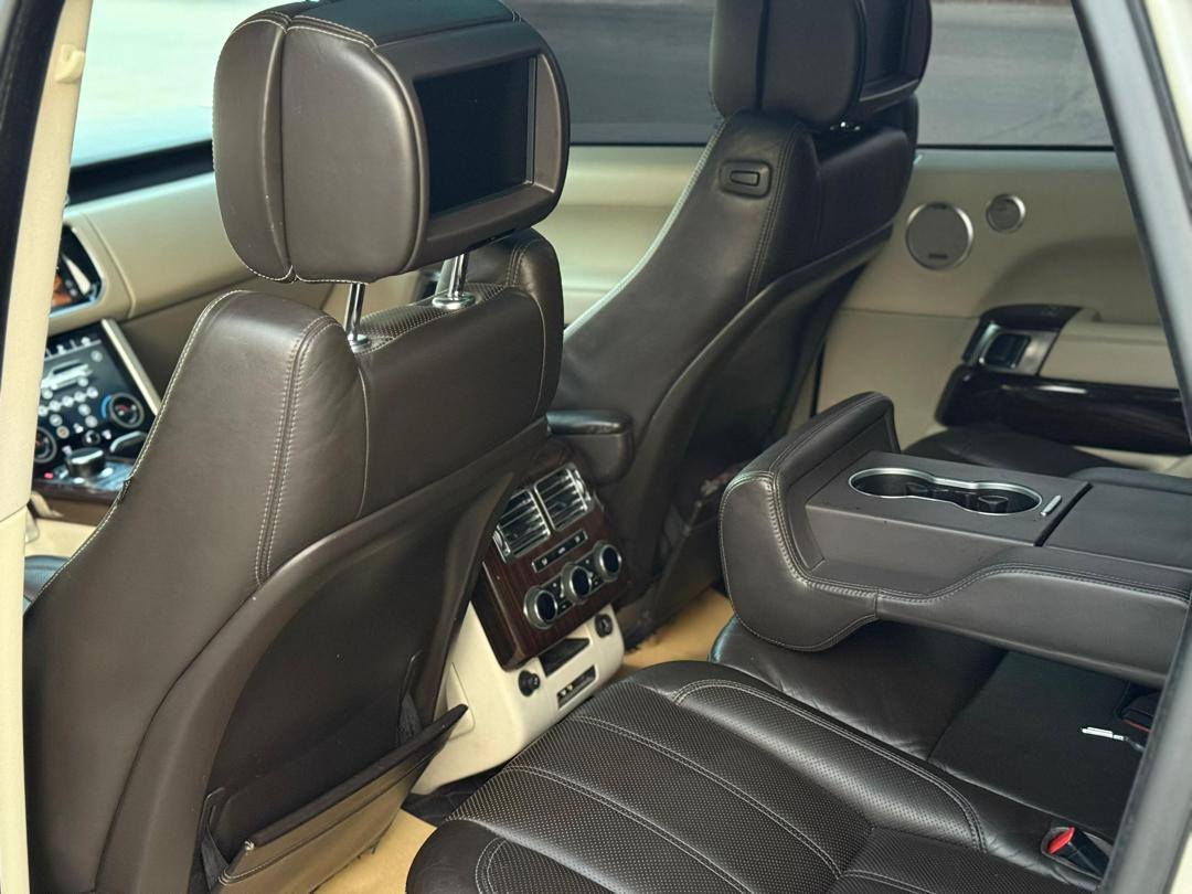 رينج روفر فوج 2013 - صورة 5