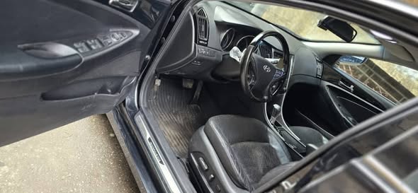 هيونداي سوناتا 2011 - صورة 2