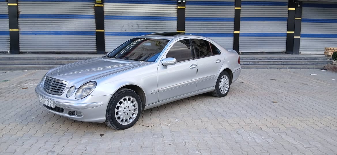 مرسيدس E270 2003 - صورة 3