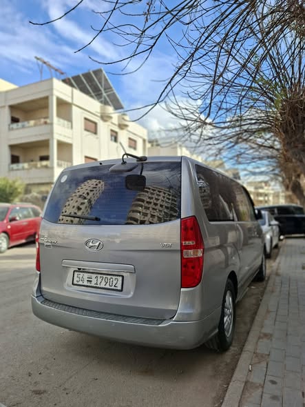 Hyundai H1 2018 - صورة 3