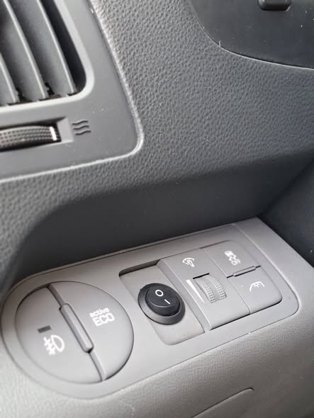 Hyundai H1 2018 - صورة 5