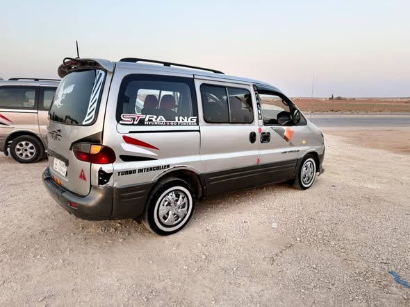 هيونداي تكوين (Star) 2001 - صورة 4