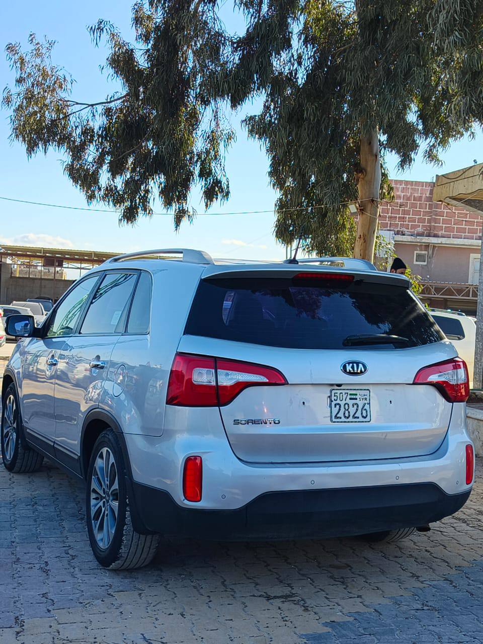 كيا سيرنتو 2014 - صورة 4