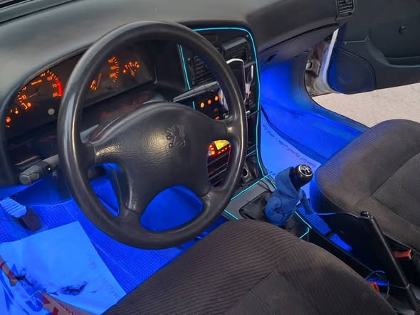 بيجو ٤٠٥ 1994 - صورة 5