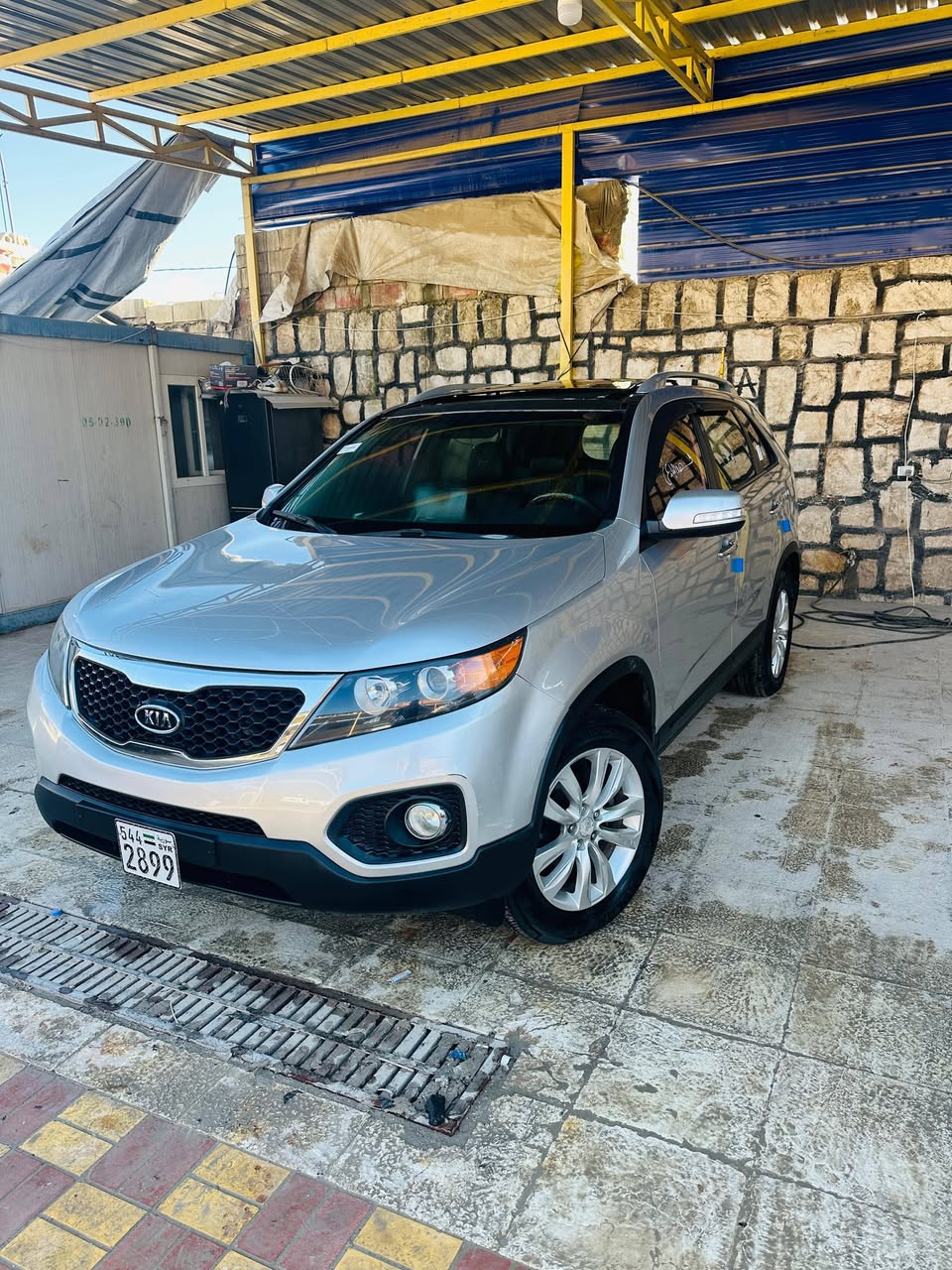 كيا سيرنتو 2010 - صورة 2