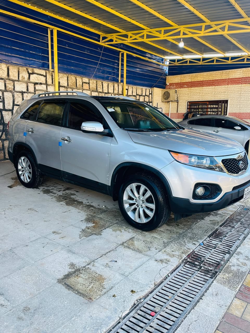 كيا سيرنتو 2010 - صورة 4