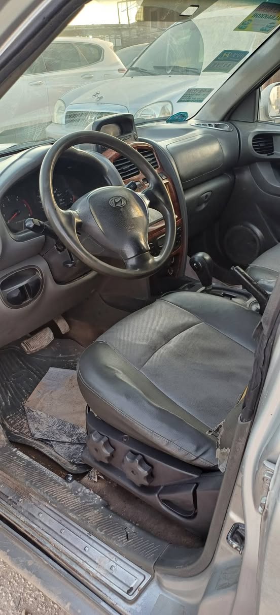 هيونداي سنتافي 2002 - صورة 4