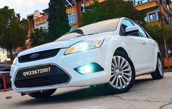 فورد تيتانيوم 2011 - صورة 1