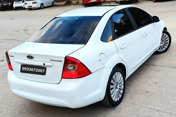 فورد تيتانيوم 2011 - صورة 4