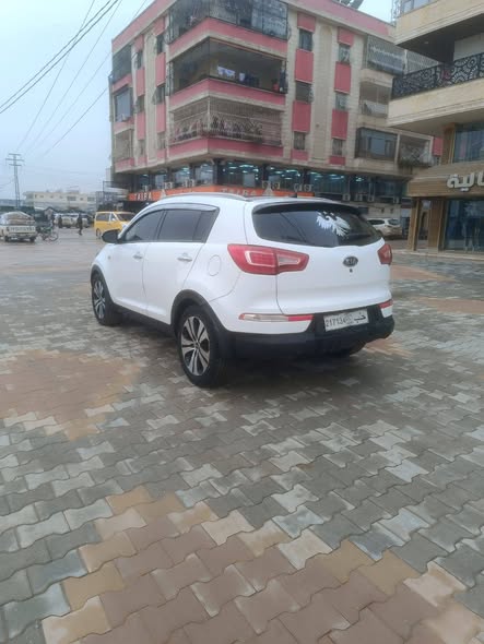 كيا سبورتاج 2012 - صورة 4