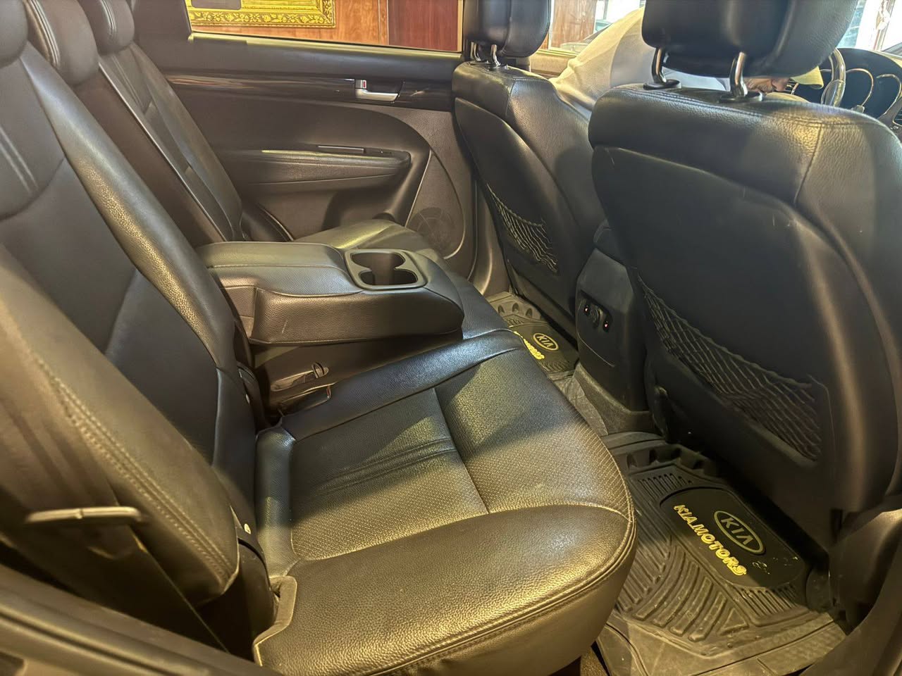 كيا سورينتو 2011 - صورة 5