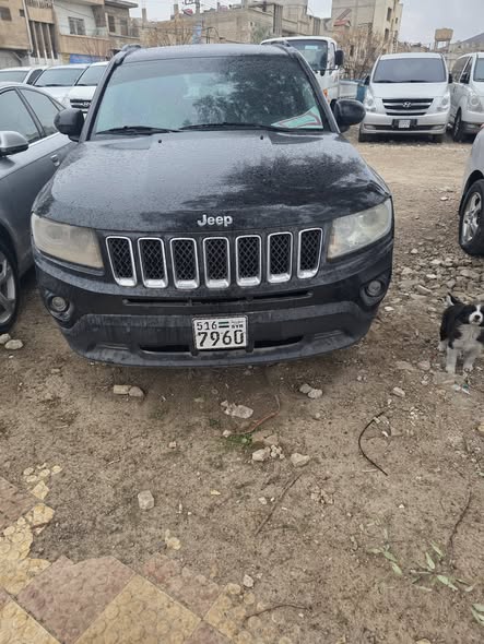 جيب شيروكي 2011 - صورة 3