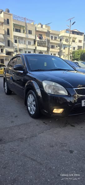 كيا ريو 2010 - صورة 4