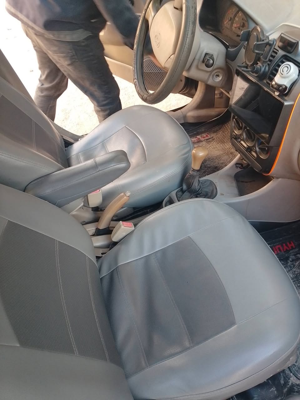 Hyundai فيرنا 2010 - صورة 4