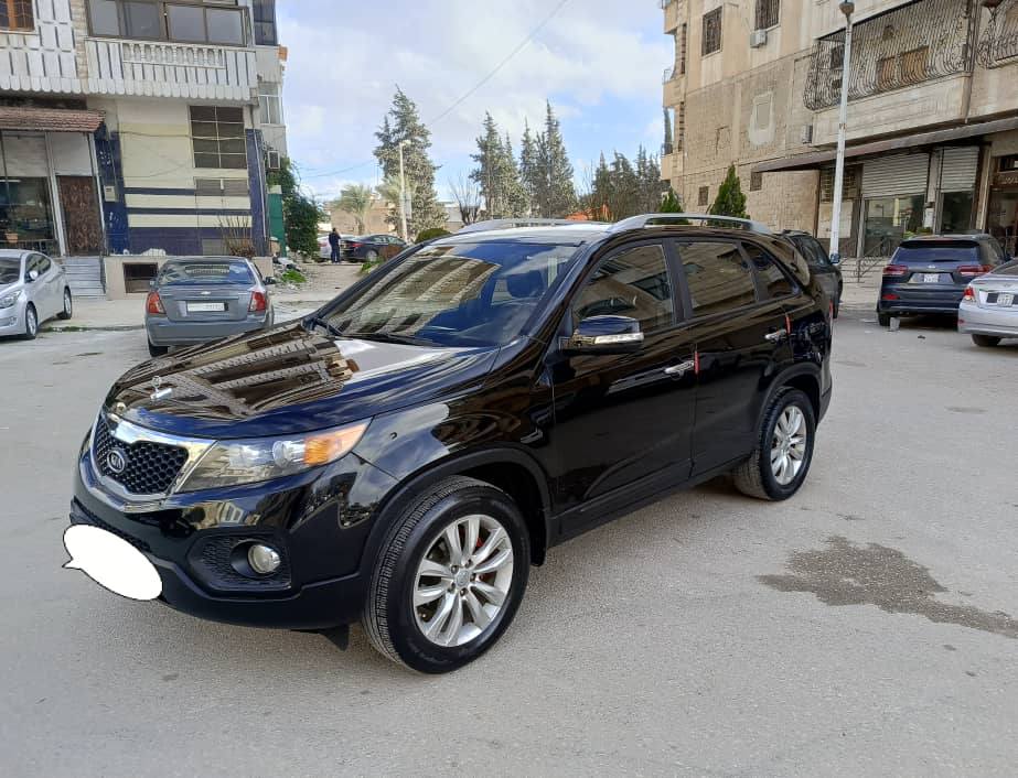 كيا سورينتو 2011 - صورة 2