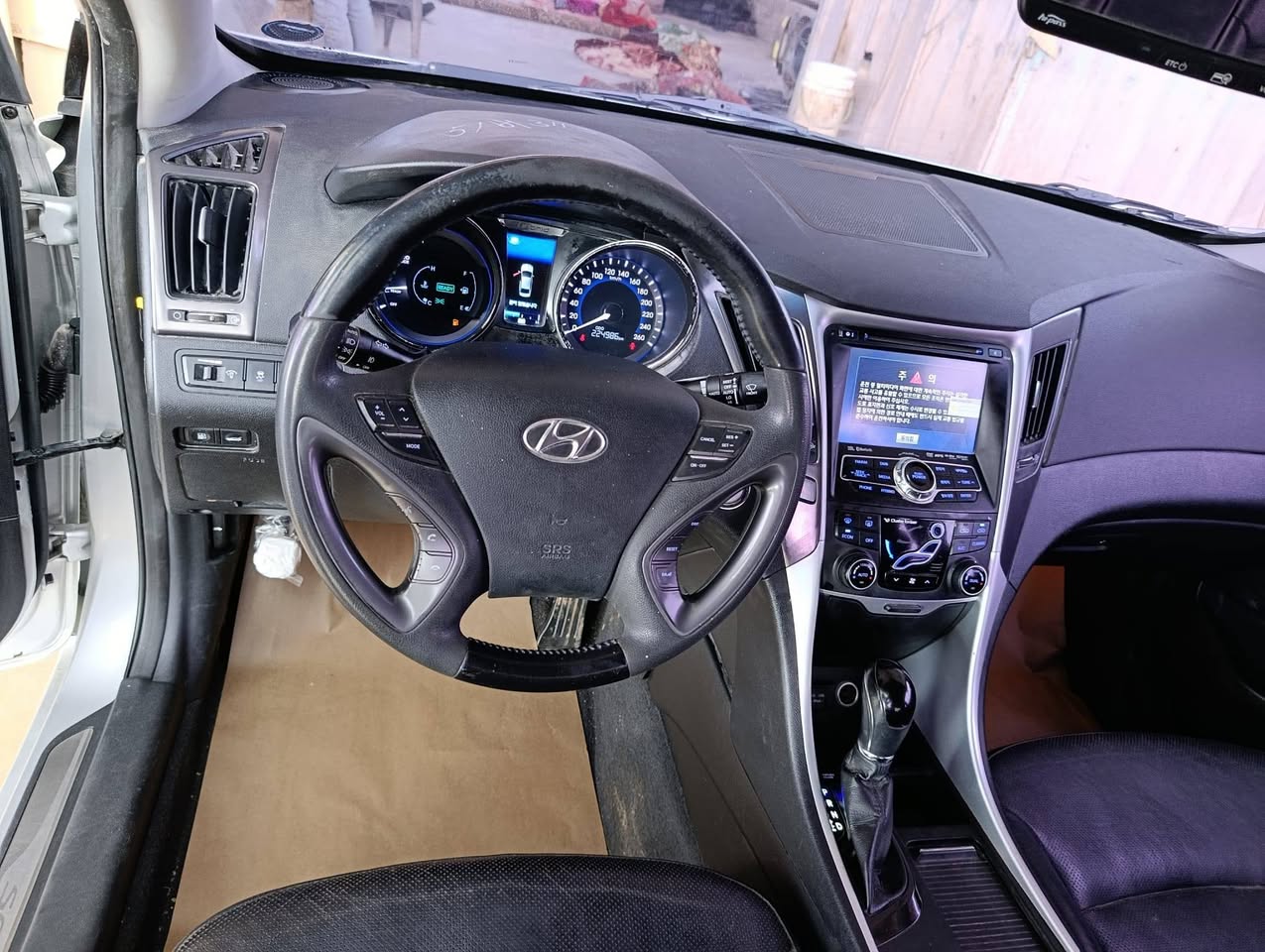 هيونداي سونتا 2012 - صورة 2