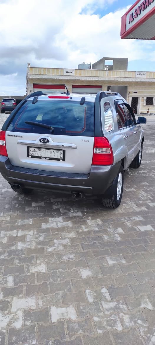 كيا سبورتاج 2007 - صورة 2