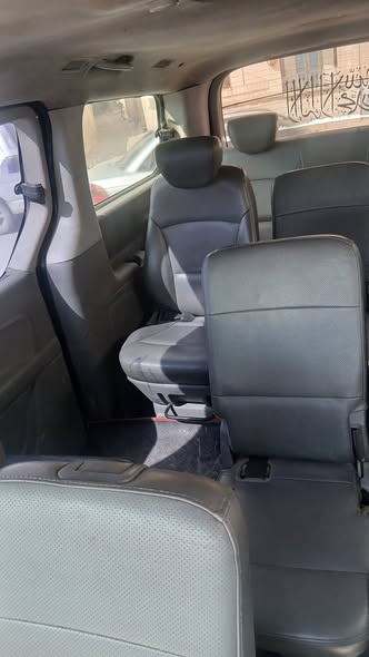 هيونداي H-1 2012 - صورة 4