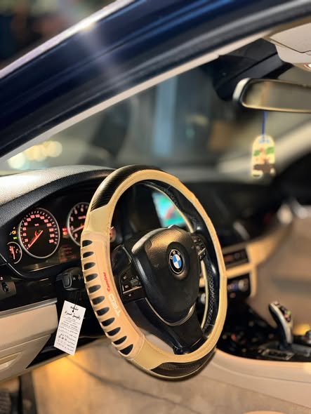 بي ام 523i 2011 - صورة 1