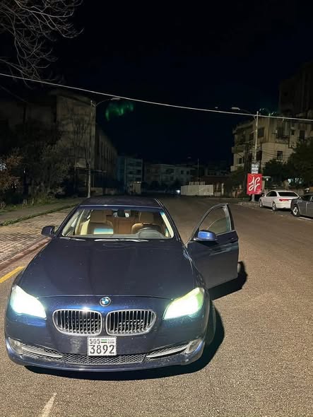 بي ام 523i 2011 - صورة 3