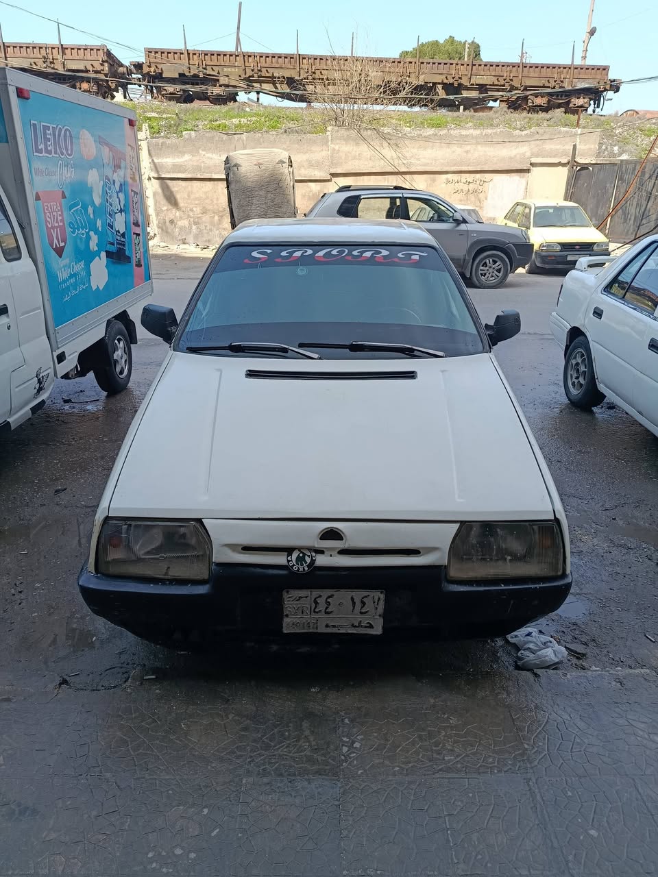 سكودا كرت 1994 - صورة 1