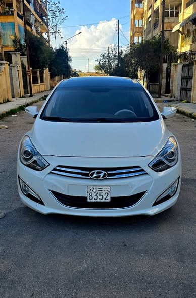 هيونداي 140 2012 - صورة 1