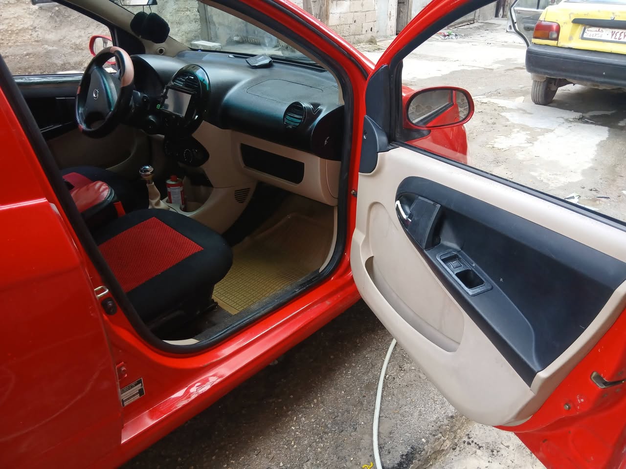 جيلي باندا 2010 - صورة 3