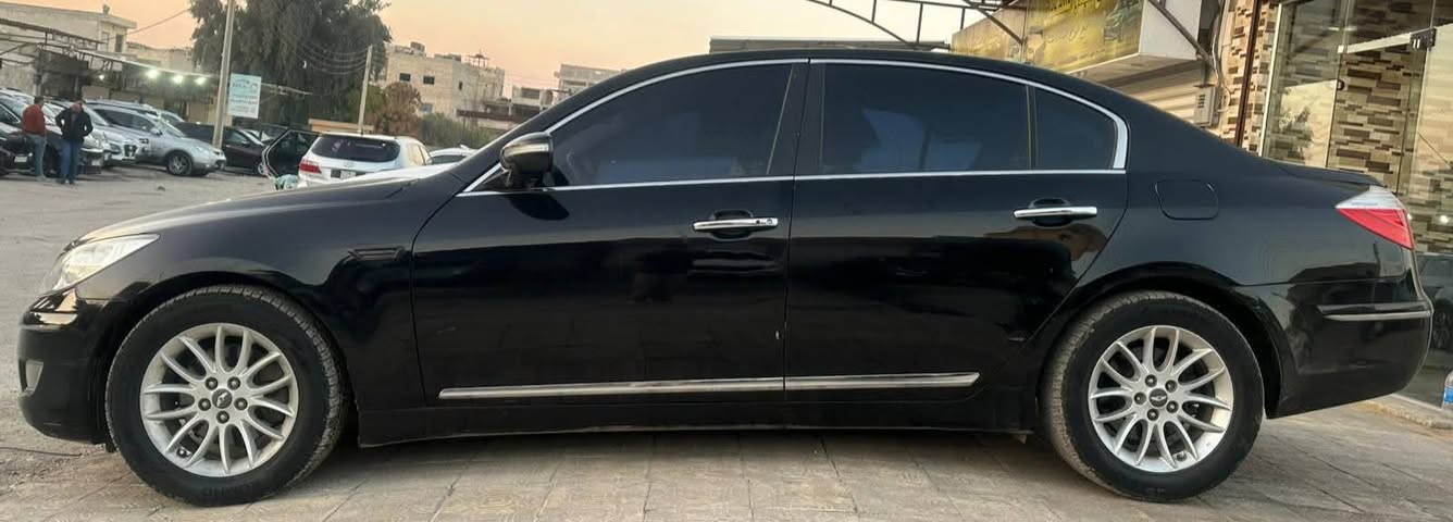 Hyundai Genesis 2009 - صورة 2