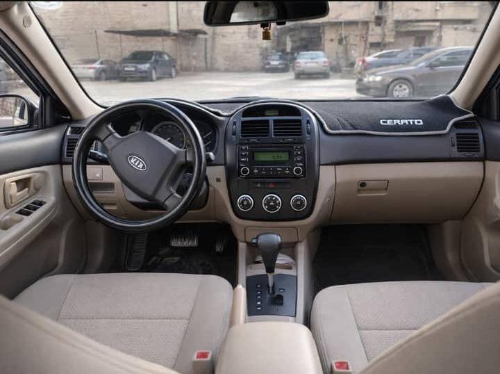 كيا سيراتو 2008 - صورة 1