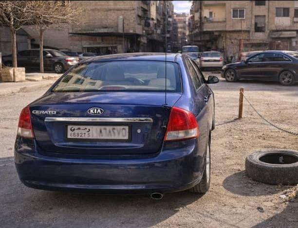 كيا سيراتو 2008 - صورة 3