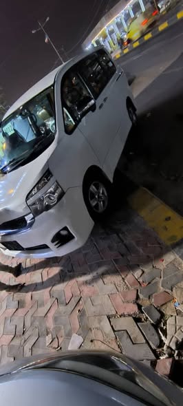 تويوتا فورتشنر 2012 - صورة 3