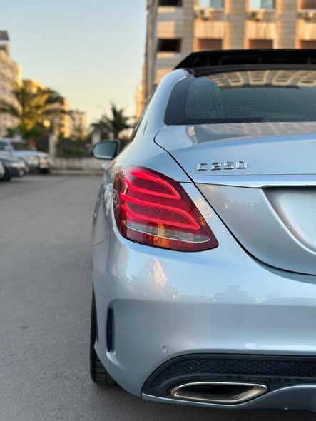 مرسيدس C250 2015 - صورة 1